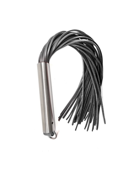 Martinet homme manche métal lanières en cuir RIGIDE Martinet homme manche métal lanières en cuir RIGIDE